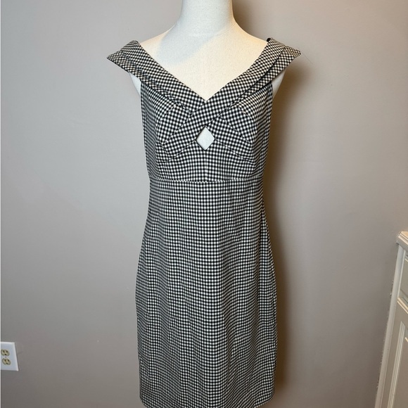 Gucci Checkered Black & White Women’s Dress Size 44 - Picture 1 of 8
